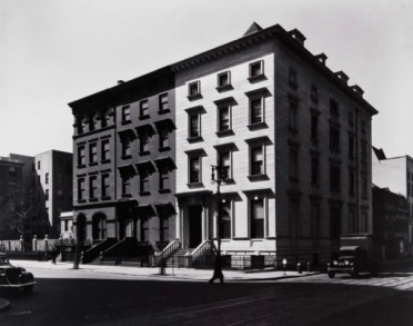 Berenice Abbott, Fifth Avenue Houses