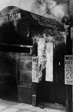 Ralph Gibson, Salon Fire